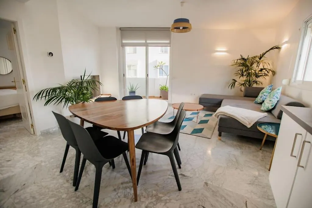 Contemporary Apartment Across Marbella Club Hotel Spagna